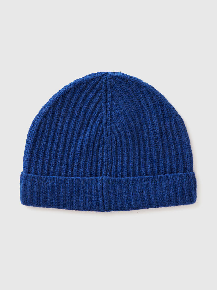 CAP Men image number 2